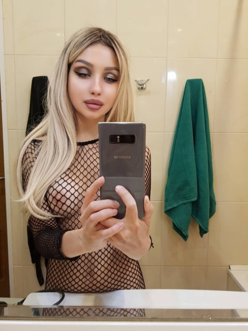 Шлюха Питера Надя +7(981)136-33-84 метро Маяковская